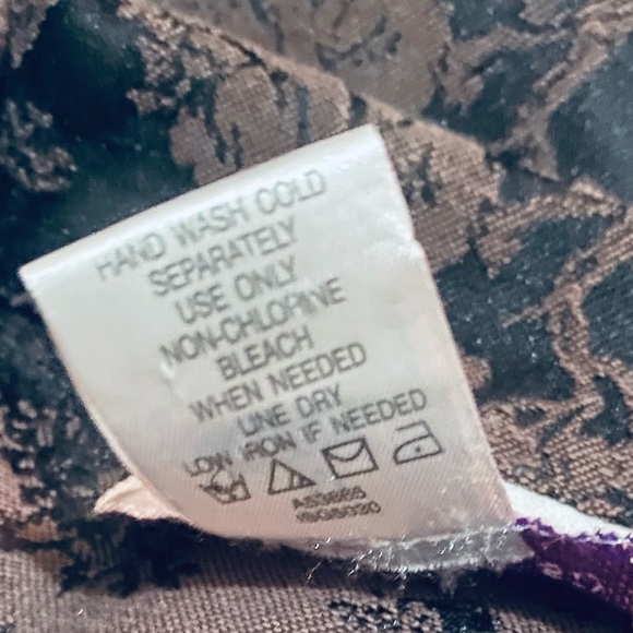 Women’s Medium Jacket Susan Graver ‘Shacket’ Shirt Jacket Brown Black Floral - Picture 9 of 9